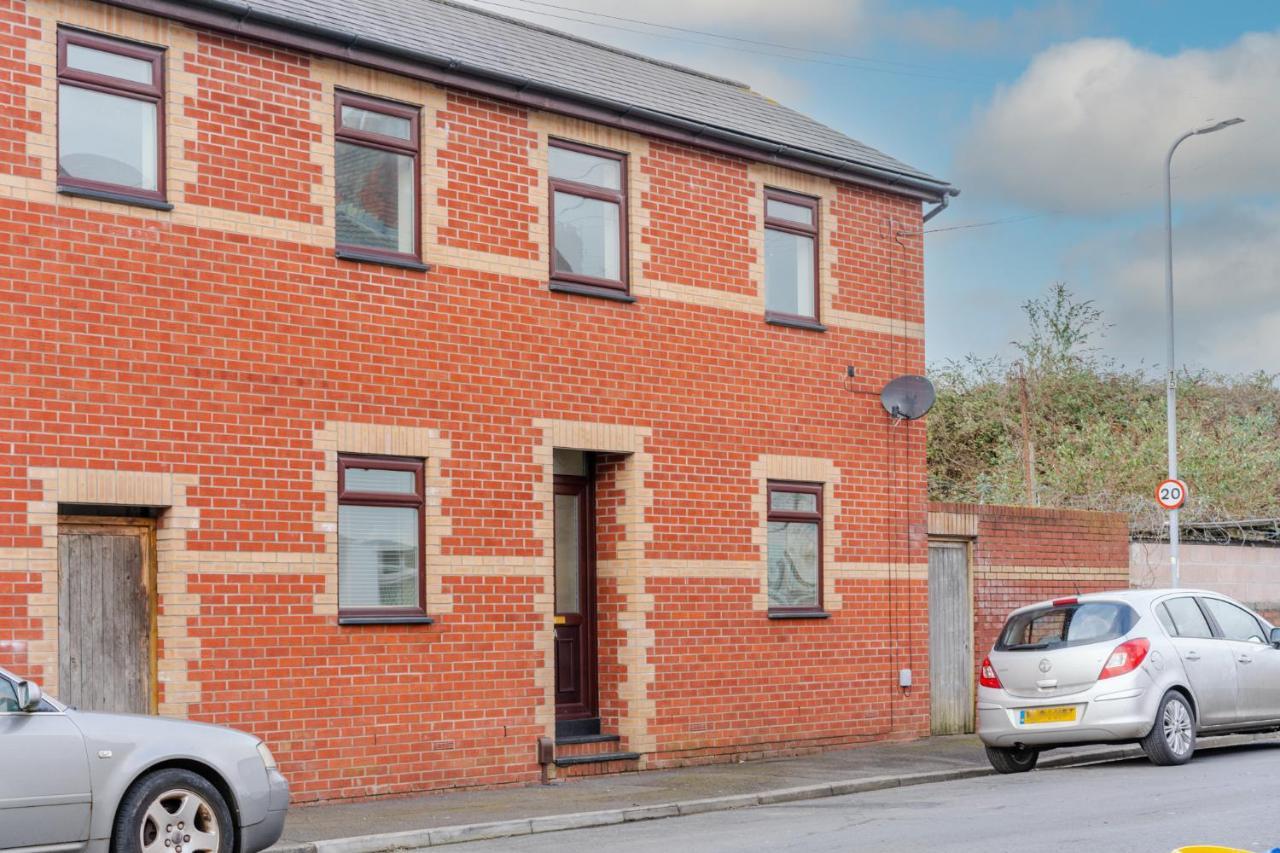 Stayright- 2 Bedroom House, Centrally Located & Close Walk To City Centre Cardiff Dış mekan fotoğraf