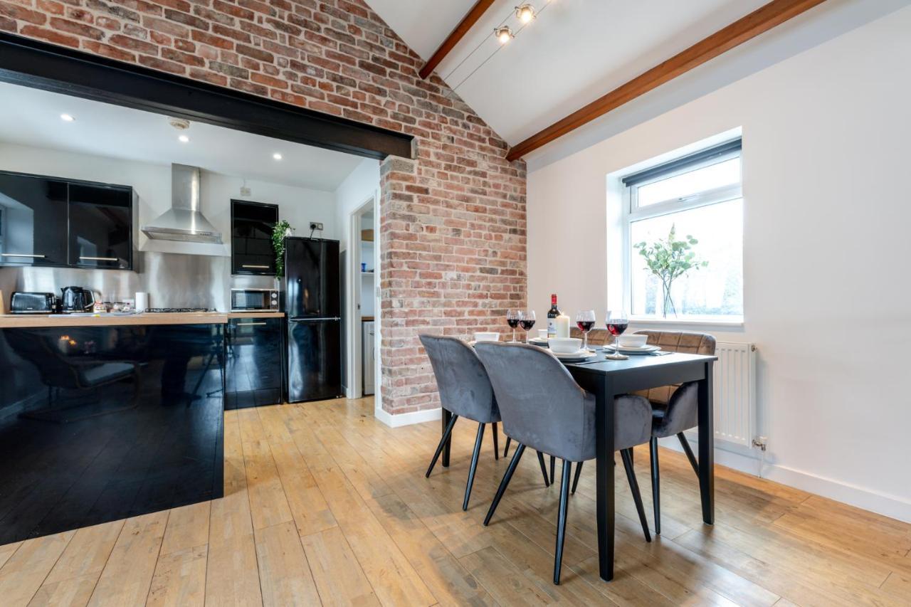 Stayright- 2 Bedroom House, Centrally Located & Close Walk To City Centre Cardiff Dış mekan fotoğraf