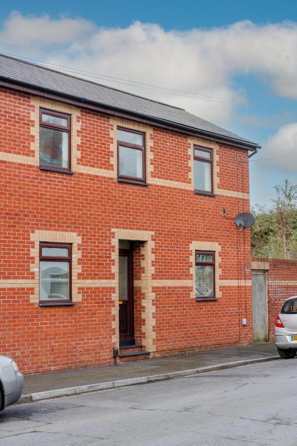 Stayright- 2 Bedroom House, Centrally Located & Close Walk To City Centre Cardiff Dış mekan fotoğraf
